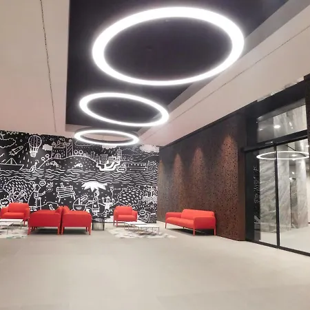 Panorama - Spacious Near Eurovea Apartment